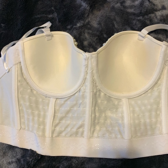 Windsor pearl and diamond studded longline bustier - Picture 3 of 5